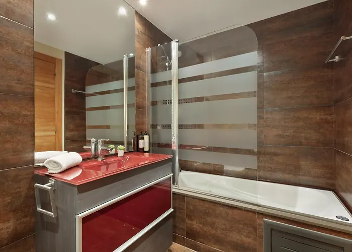 Lucas House Apartments By Sitges Group